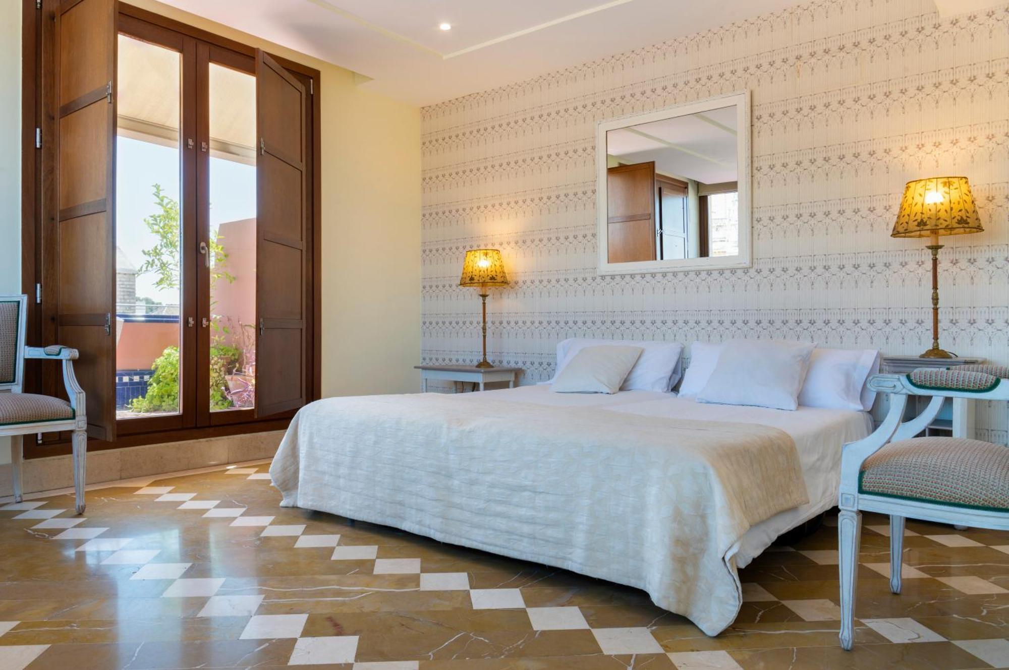 Magno Apartments Santo Tomas Севілья Екстер'єр фото